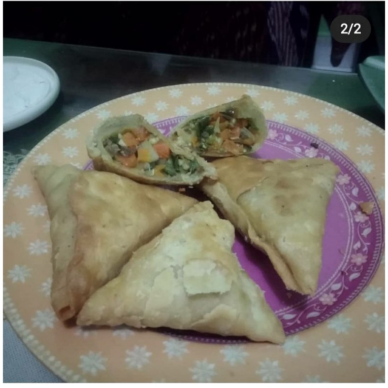

SAMBOSA SAYUR( ISI10)