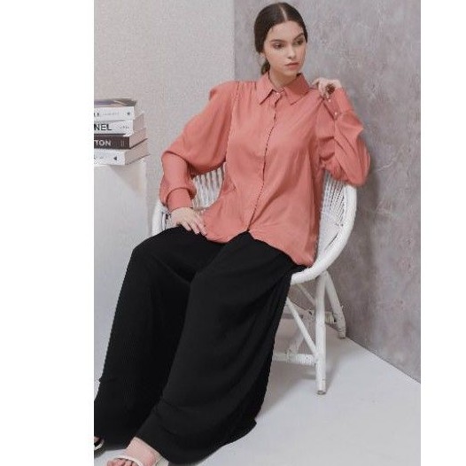 Benang Jarum Aimer Shirt