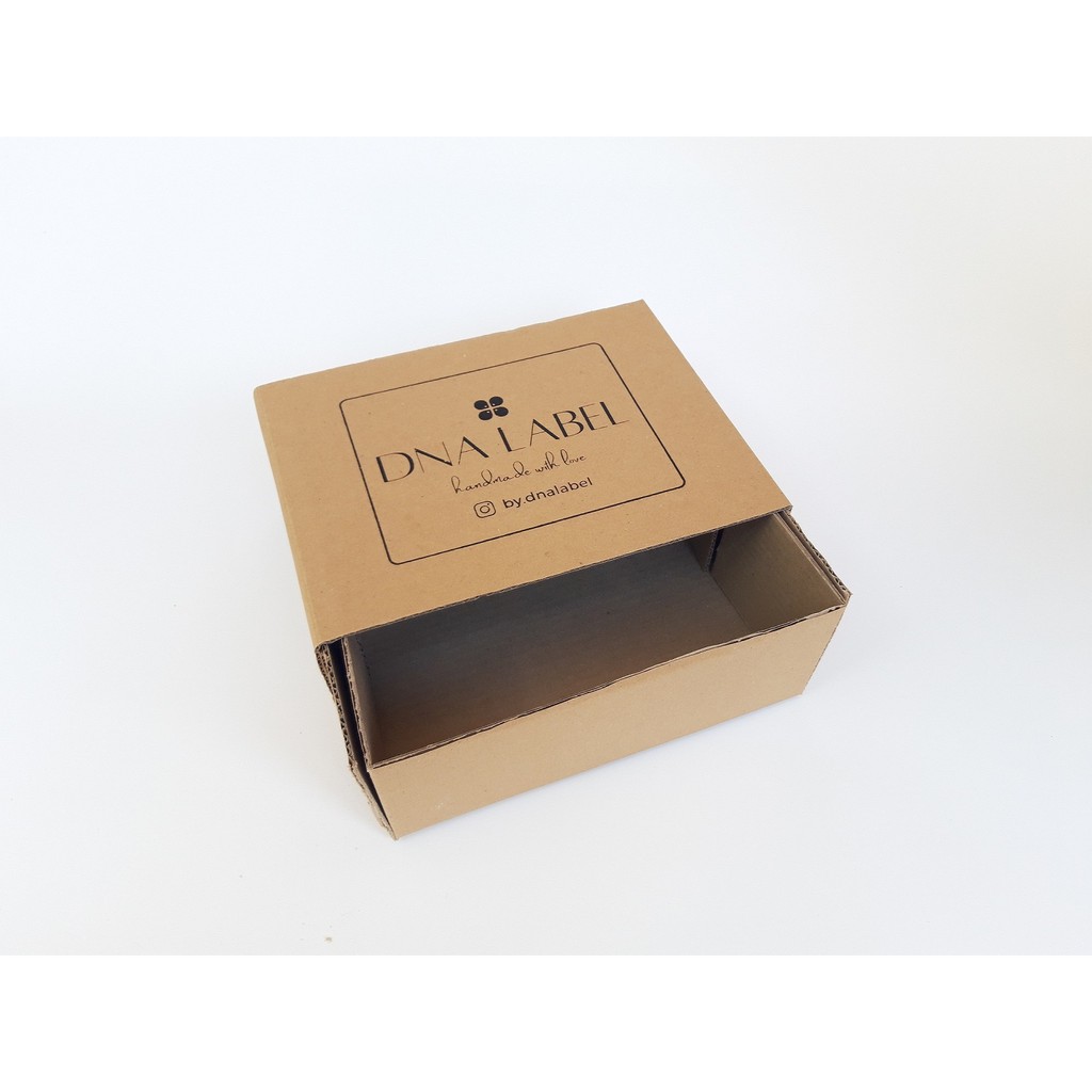 

Kardus Slide Sablon Ukuran 25 x 20 x 10 cm Packaging Produk ⁣