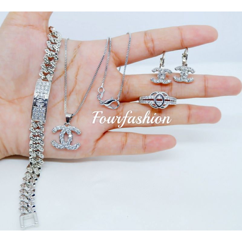 Fourfashion Set perhiasan wanita Chennel Silver lapis emas putih Terbaru