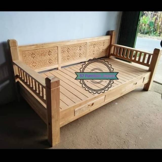 Kursi panjang jati ukir Jepara/bale bale hias ukuran 200x100cm Mentahan