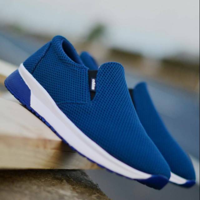 Sepatu Jalan Santai Adidas Slip On Refine, Adidas NMD Slip On Grade Ori Vietnam Sepatu Lari Adidas