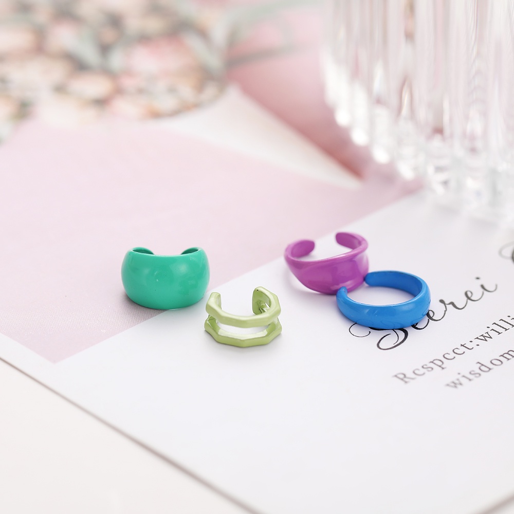 4pcs/set Retro Simple Alloy Color Ear Clip Set Non-pierced Hypoallergenic Circle Earrings Women Fashion Jewelry Accessories