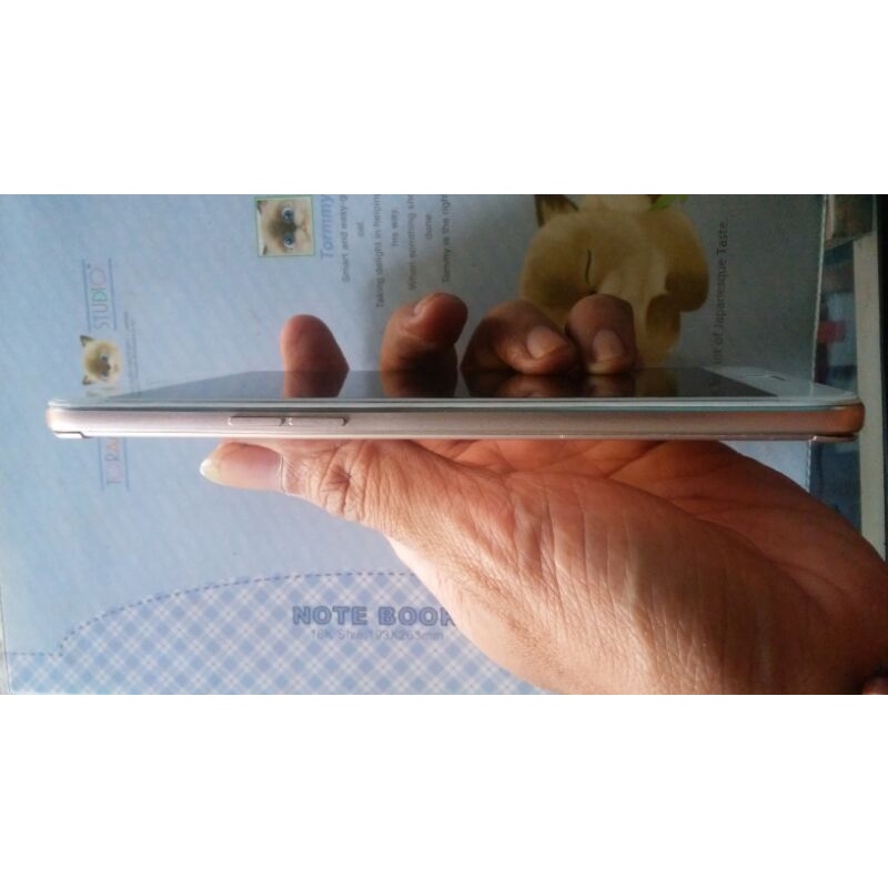 oppo f1s 3/32 matot LCD utuh