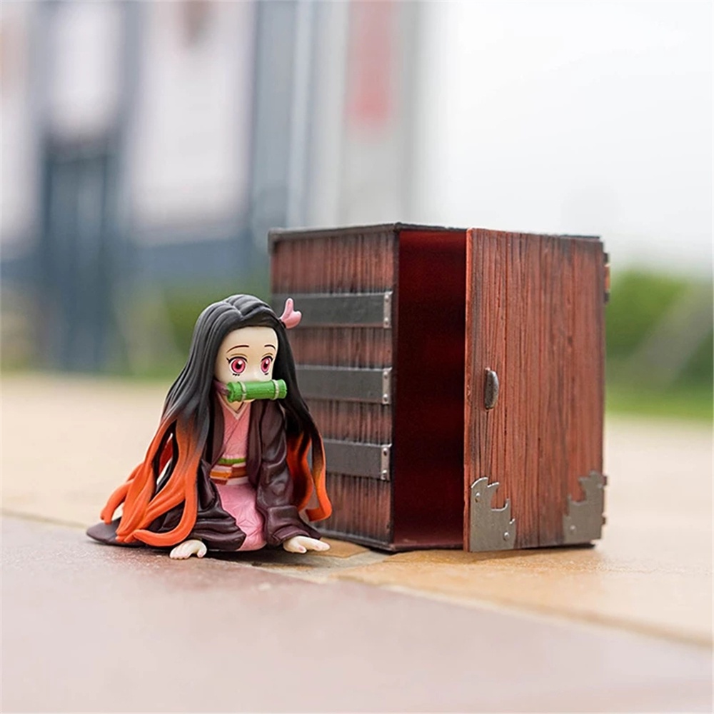 QUINTON Collection Birthday Kamado Nezuko Collectible Toy Figures Anime Model Miniatures Demon Slayer Doll Ornaments Figurine Demon Blade PVC Action Figures