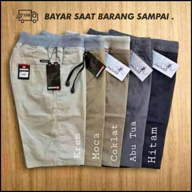 Celana pendek jumbo/celana chinos pendek jumbo/chinos super jumbo