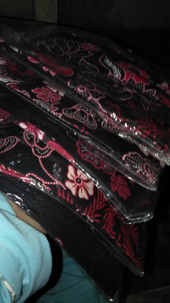 Batik Couple Keluarga Sania Ruffle Ori Ndoro Jowi Dnt Motif Sakura Merah Termurah Shopee