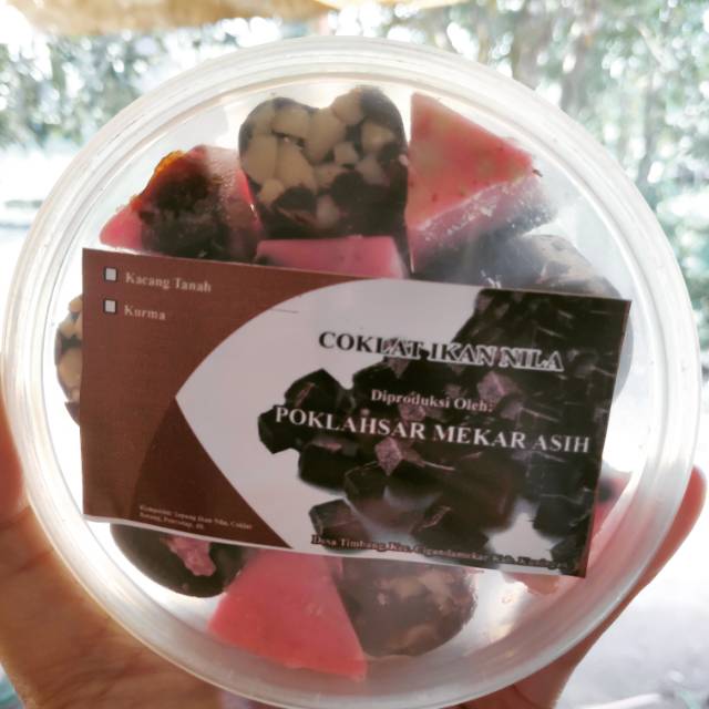 

Cokelat Ikan Nila
