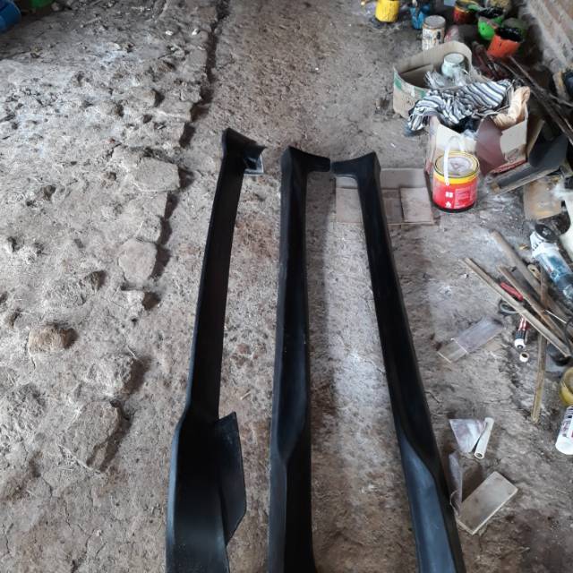Bodykit agya depan sidekrit.