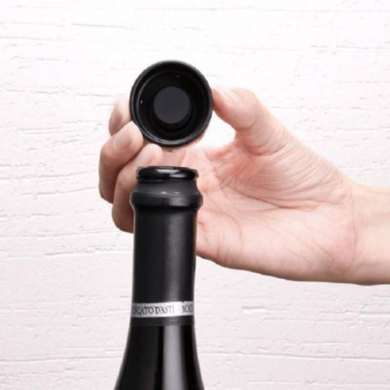 Sealed Champagne Stopper,Red Wine Bottle Preserver Air Pump Vacuum Saver Freshness Stopper Plug