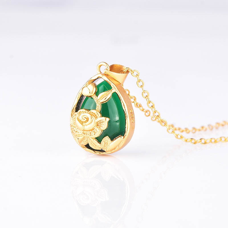 [Ready Stock]Fashion Gold-Plated Lotus Necklace Inlaid with Jade Pendant