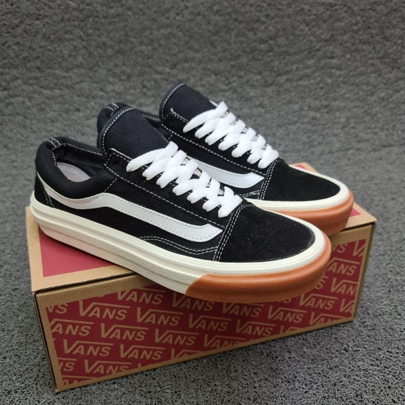 OBRAL SEPATU SNEAKERS VAULT OG OLD SKOOL BEMPER GUM BLACK WHITE GRADE ORIGINAL 36-43 SEPATU HITAM GEM-4