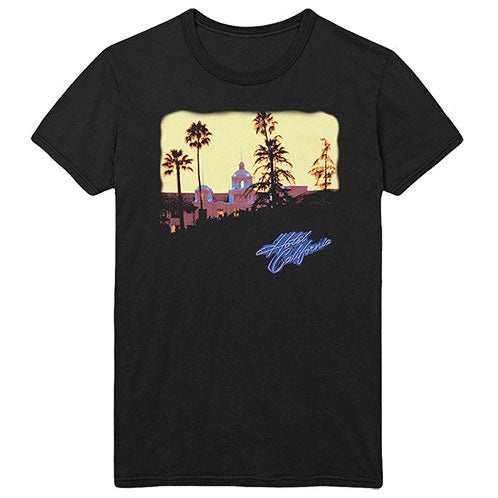 Kaos Band EAGLES
Hotel California Official Merchandise T-Shirt - Kaos Dewasa - Kaos Pria - Kaos Wani