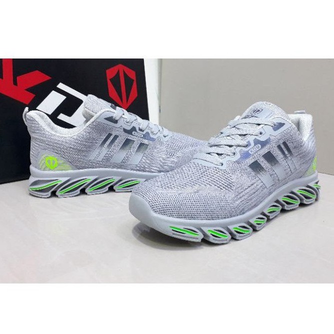 SEPATU SNEAKERS PRIA&WANITA IMPOR VIETNAM SPLIGBED KDM SIZE 39-44