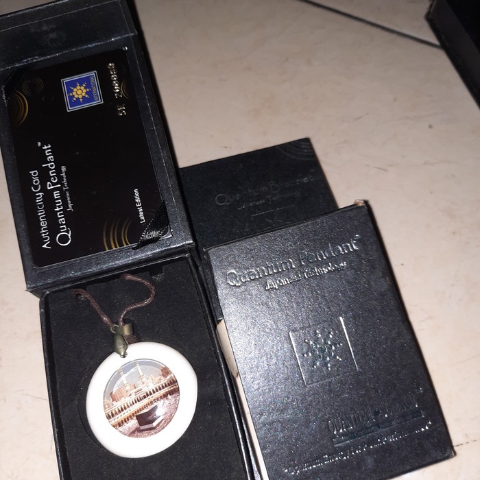 kalung quantum pendant permata kesehatan - Putih