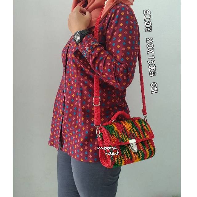 Tas rajut nilon MINI SOFIA MERAH GRADASI