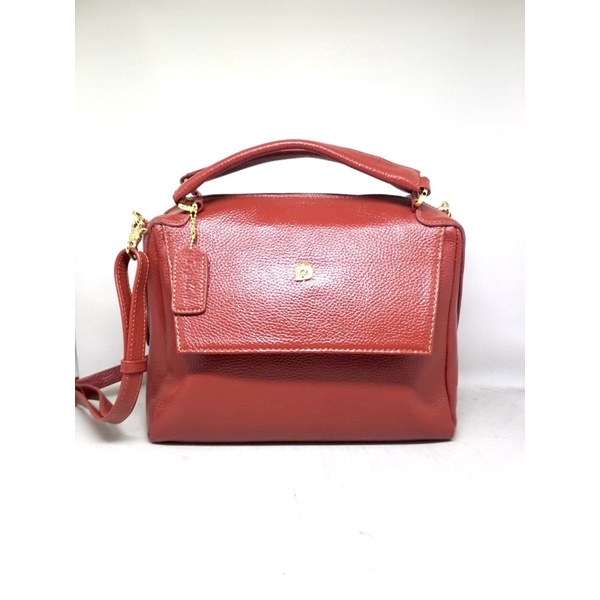 Tas kulit papillon K3322