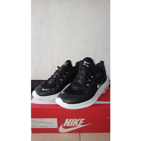 [2nd] Nike Air max Axis, size 42 100% ORI