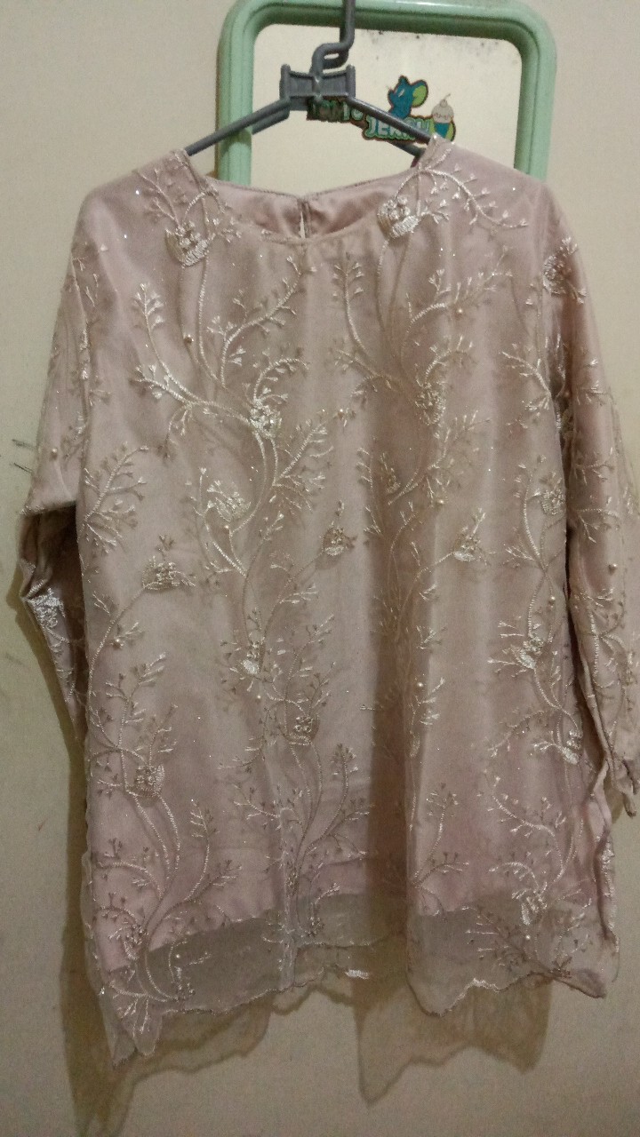 Maura Couple - Sania Ruffle Batik Couple Ori Ndoro Jowi Dnt Garansi Termurah Shopee - Batik Modern T