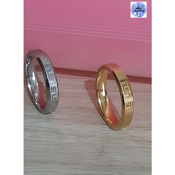 Cincin Titanium Model Fendi Sangat Mewah