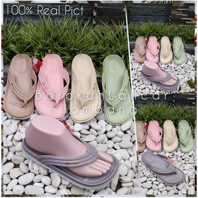 SANDAL JAPIT KARET WANITA NEW ERA LB E 10055 / 51032 SIZE 36-40