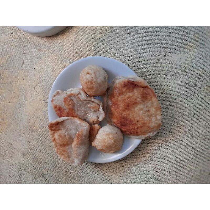 

PEMPEK PALEMBANG ASLI (PEMENANG GIVE AWAY PEMPEK 1KG)