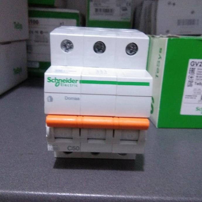 Mcb Schneider 3phase 50 a Domae