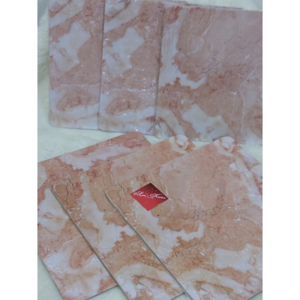 cake board square peach marble 25cm