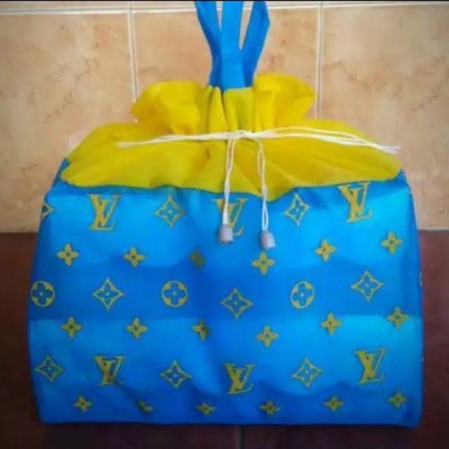 Tas serut lv