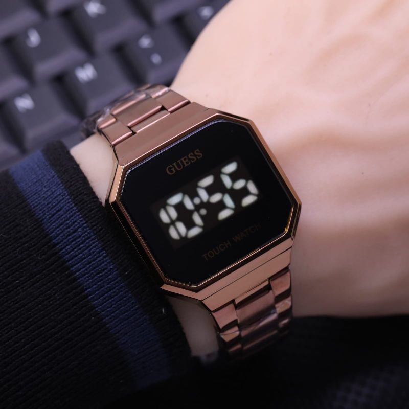 JAM TANGAN  WANITA GUESS DIGITAL