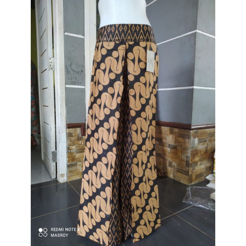 KULOT SAYAP BATIK PEKALONGAN