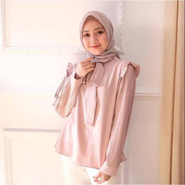 AMORA PLEATS BLOUSE / ATASAN PLISKET / MOSCREPE PREMIUM / DIJAMIN KUALITAS 