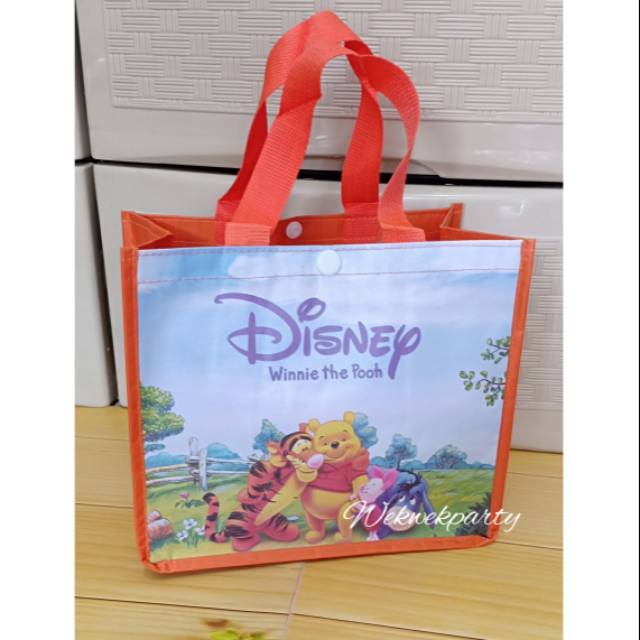 

Tas Kanvas Karakter | Tas Souvernir | Goodie Bag