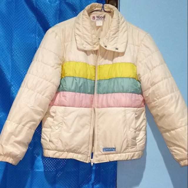 Jaket Merk Rodan