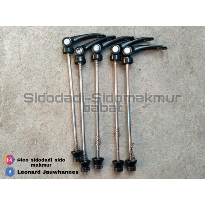 AS AXLE QR BELAKANG STRUMMER HITAM ANODIZE