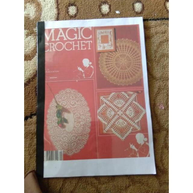 Buku Copy Rajut Taplak Meja