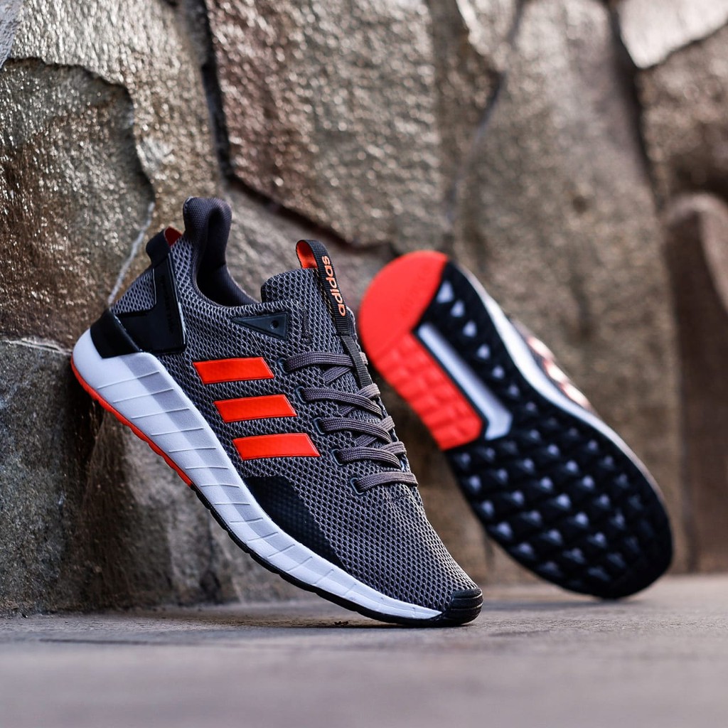 ADIDAS QUESTAR RIDE ORIGINAL BNWB