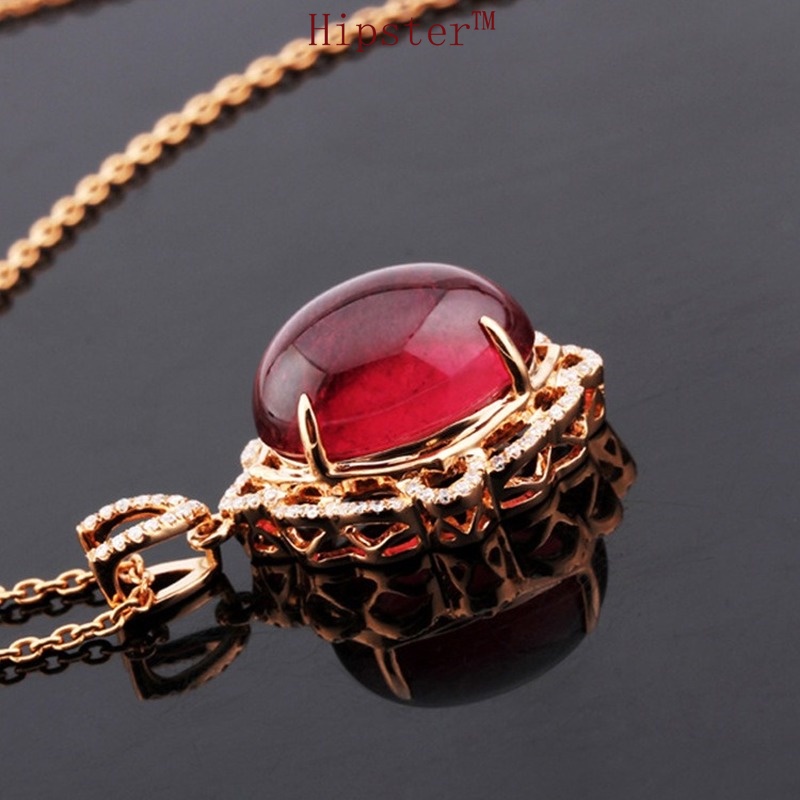 New Graceful and Fashionable Rose Gold Inlaid Ruby Pendant Clavicle Chain