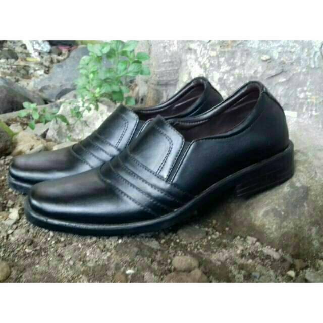 SEPATU FANTOFEL FANTOPEL FANTOVEL PANTOFEL PANTOVEL VANTOFEL VANTOVEL VANTOPEL VANTOFEL PRIA MURAH