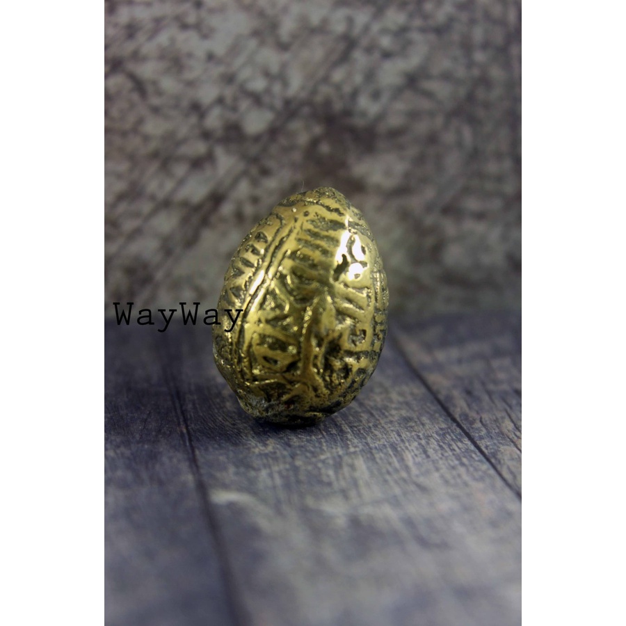 

Telur Rajah Kuningan Sari