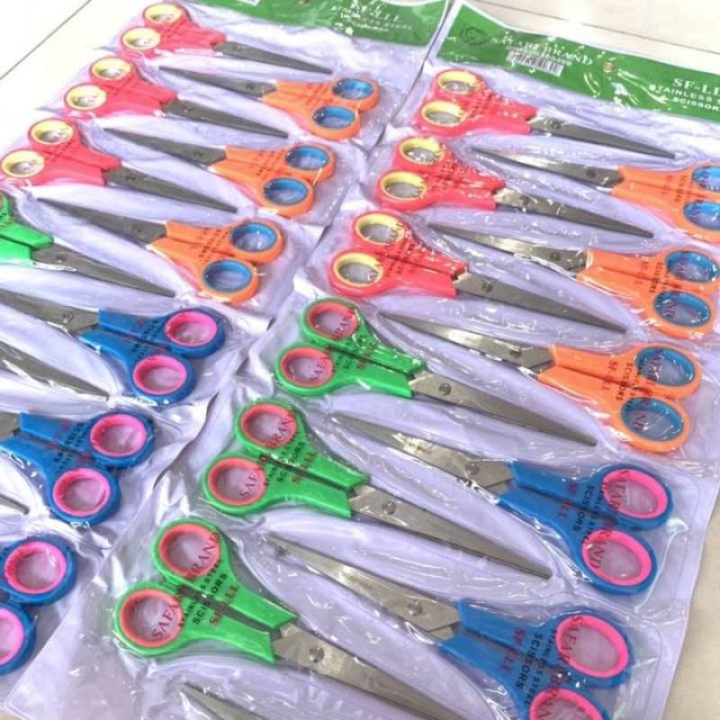 

Gunting Warna Besar Stainless steel