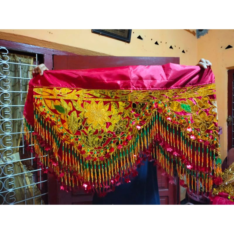 ONDAS BERTINGKAT PANJANG 3 METER, DEKORASI PELAMINAN MINANG