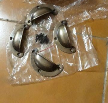 Tarikan Laci Kuningan Motif Kerang Polos / Brass Plain Pull