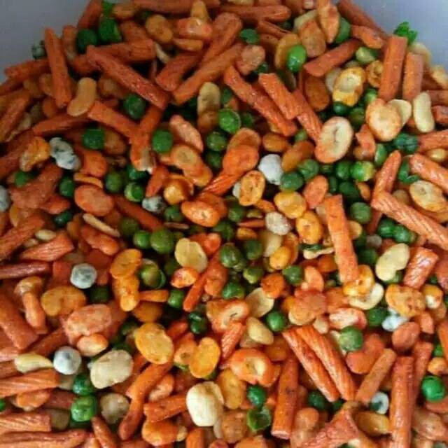 

Sedap Snack Kacang Campur 500gr / Kacang Mix Kiloan Dua Kelinci Kacang Koro Bali Polong Tepung Pang Pang