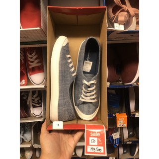 Payless by American  Eagle  harga  normal 299 000 Shopee 