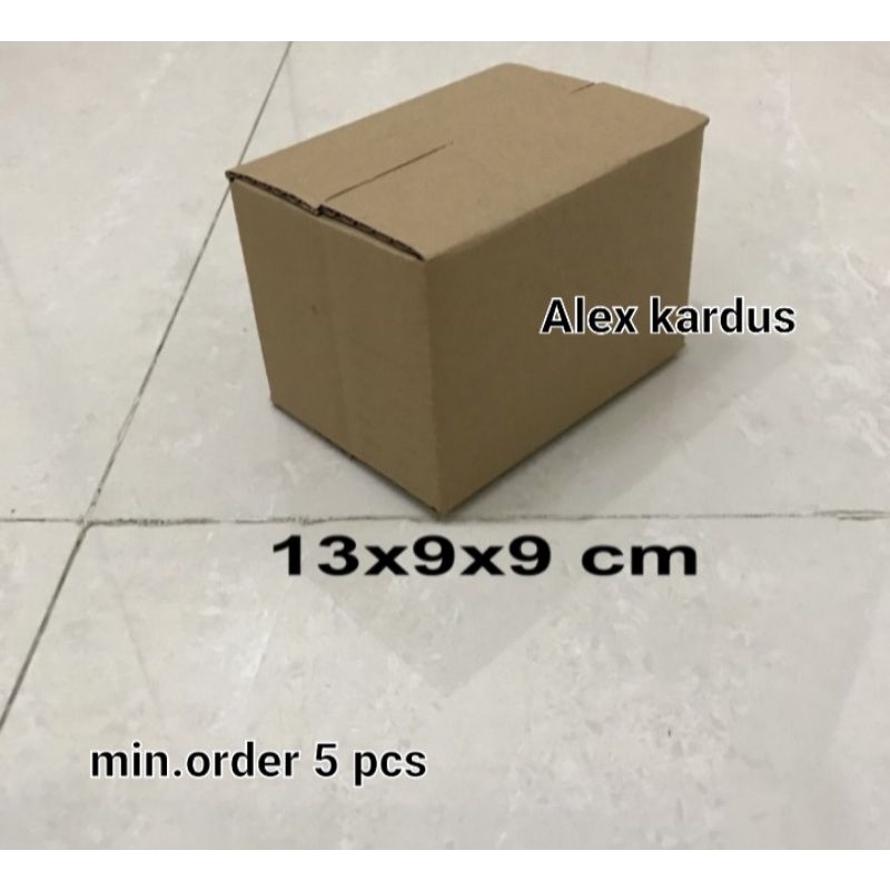 

Kardus / box / 13x9x9 cm / karton packing polos baru ST