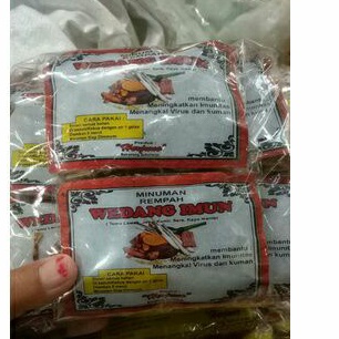 

Wedang Imun 1 Pack isi 10 bungkus