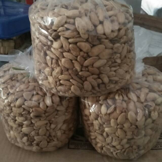 

Kacang Kedawung