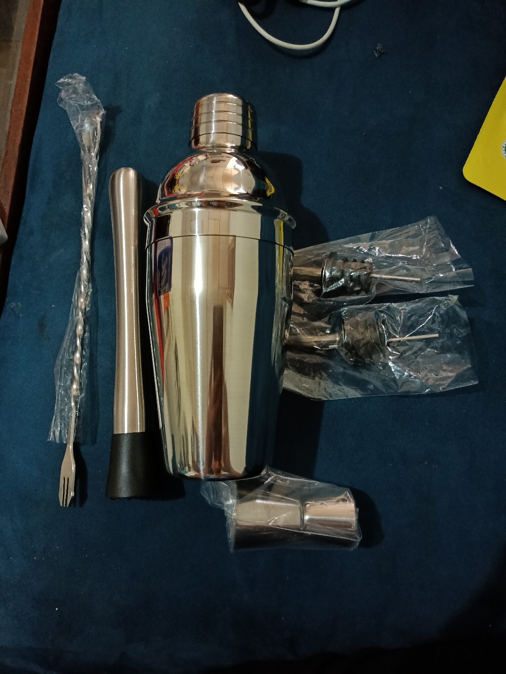 6 In 1 Bartender Bar Cocktail Stainless Steel Shaker Bartender Pengocok Minuman Peralatan Kopi Cafe