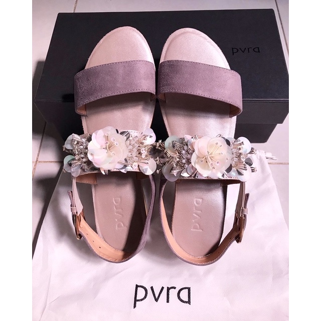 SOLD PVRA duvva duo heels silver size 39
